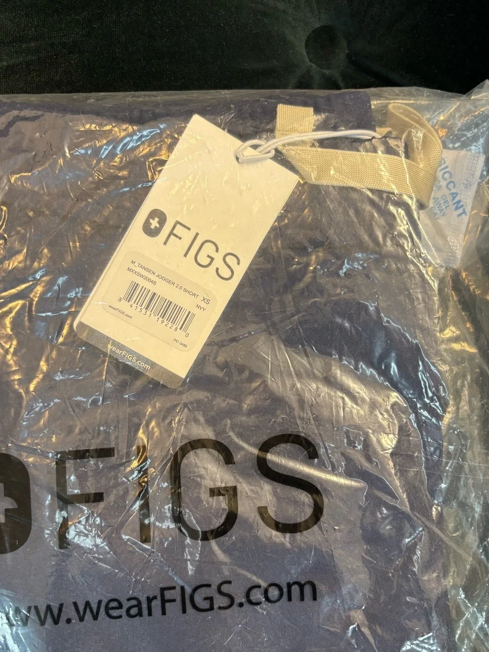 NWT FIGS Men's Tansen Jogger Scrub Pants in Navy - Short